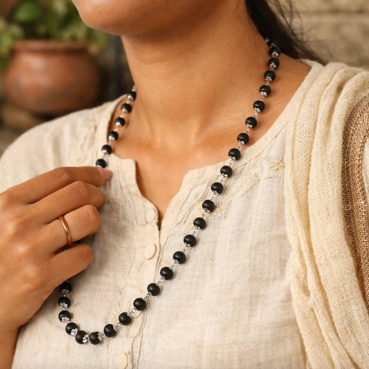 Karungali Malai Silver Cap Necklace